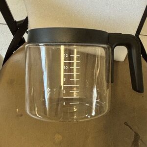 Replacement carafe for the  Keurig K-Duo Single Serve K-Cup Pod Coffee Maker.